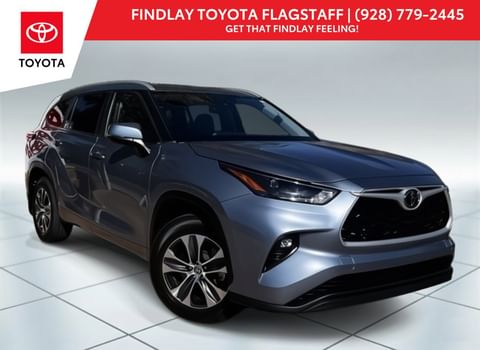 1 image of 2023 Toyota Highlander XLE