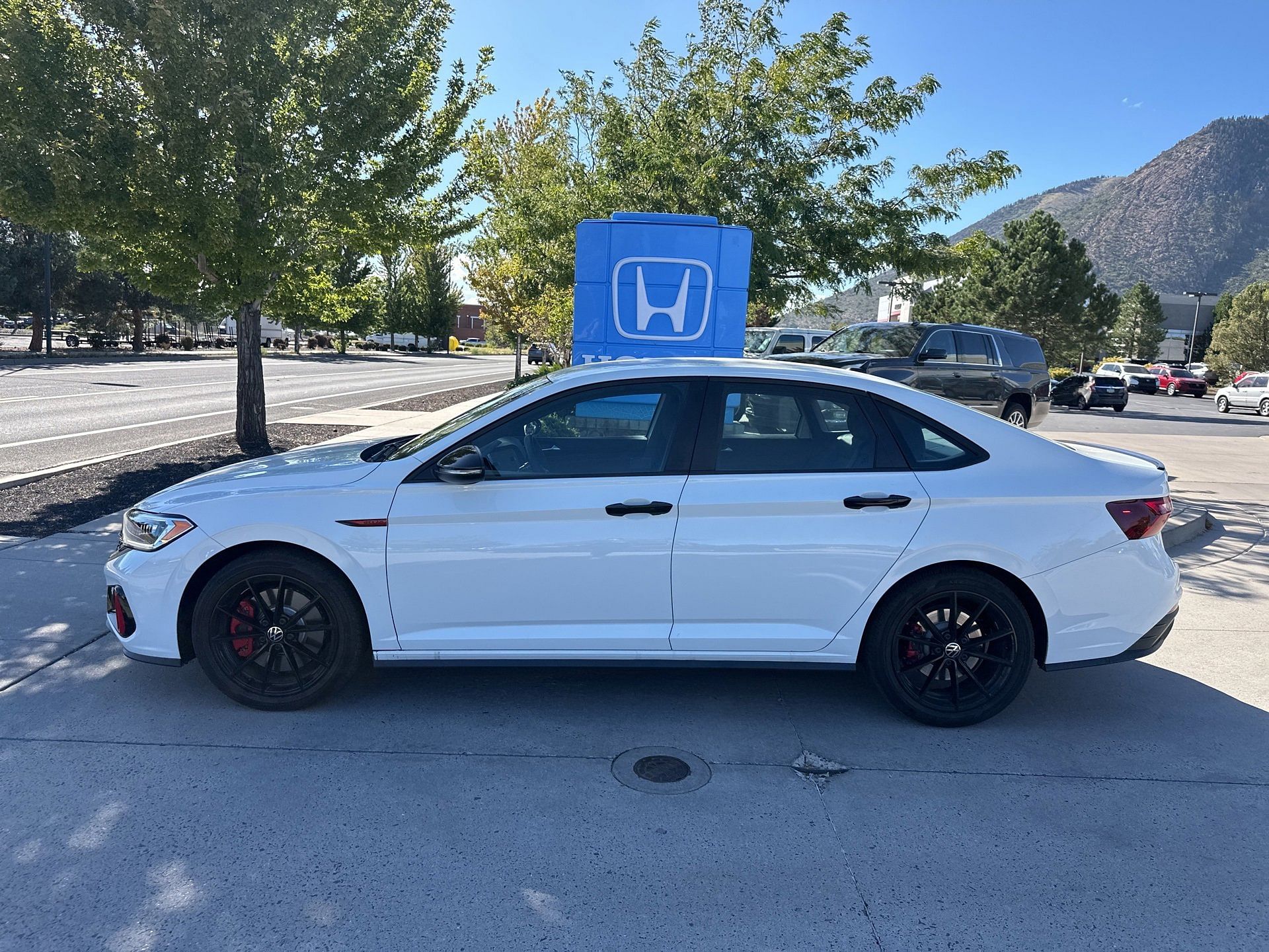 Used 2024 Volkswagen Jetta GLI 40th Anniversary Edition with VIN 3VW8T7BU2RM020938 for sale in Flagstaff, AZ