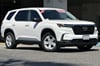 2 thumbnail image of  2023 Honda Pilot LX