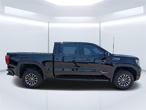 1 image of 2022 GMC Sierra 1500 Limited AT4