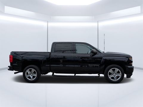 1 image of 2018 Chevrolet Silverado 1500 Custom