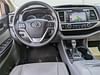 15 thumbnail image of  2017 Toyota Highlander XLE