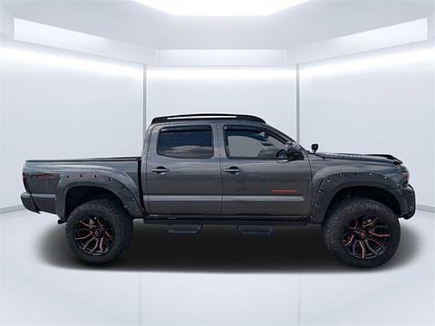 1 image of 2014 Toyota Tacoma PreRunner