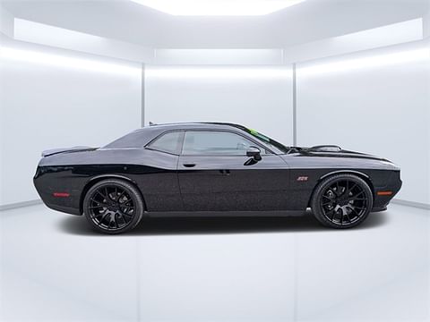 1 image of 2018 Dodge Challenger R/T