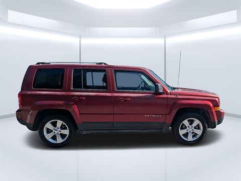 1 image of 2013 Jeep Patriot Limited