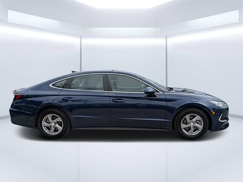 1 image of 2021 Hyundai Sonata SE