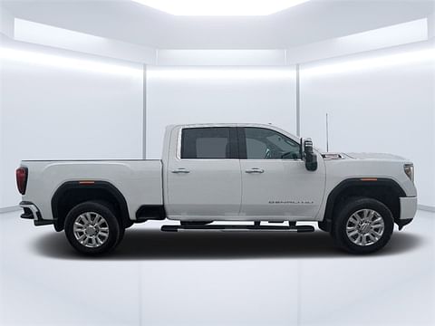 1 image of 2022 GMC Sierra 2500HD Denali