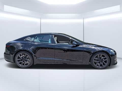 1 image of 2023 Tesla Model S Standard Range