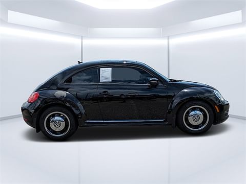 1 image of 2013 Volkswagen Beetle 2.5L