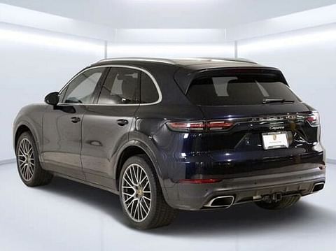 1 image of 2020 Porsche Cayenne