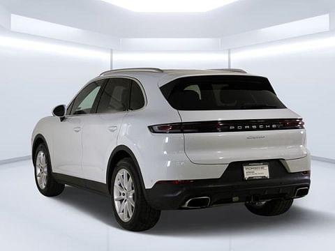 1 image of 2024 Porsche Cayenne