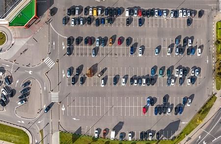 Beginner Guide on How to Park a Car