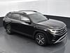 35 thumbnail image of  2023 Volkswagen Atlas 2.0T SE