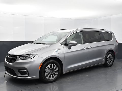 1 image of 2021 Chrysler Pacifica Hybrid Touring L