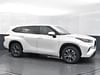 6 thumbnail image of  2024 Toyota Highlander XLE