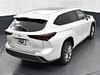 36 thumbnail image of  2024 Toyota Highlander Platinum