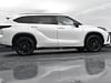 44 thumbnail image of  2024 Toyota Highlander XSE