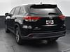 4 thumbnail image of  2017 Toyota Highlander XLE