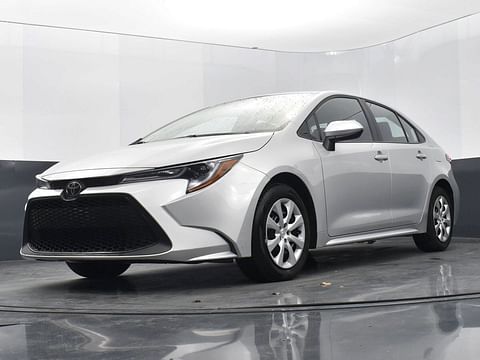 1 image of 2022 Toyota Corolla LE