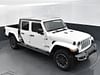 33 thumbnail image of  2023 Jeep Gladiator Overland