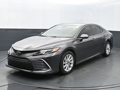 1 image of 2022 Toyota Camry LE