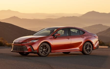 Does the 2026 Toyota Camry Come with AWD for Owens Cross Roads, AL Drivers?