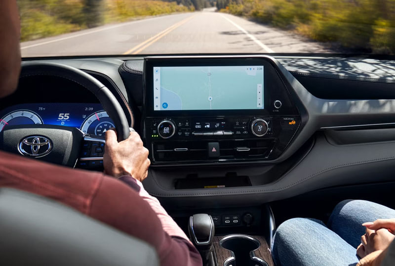 2024 Toyota Highlander Hybrid Technology