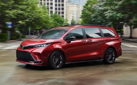 Is the 2026 Toyota Sienna roomy enough for Huntsville, AL families?