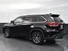 3 thumbnail image of  2017 Toyota Highlander XLE