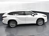 37 thumbnail image of  2024 Toyota Highlander Platinum