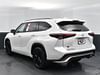 3 thumbnail image of  2024 Toyota Highlander XSE