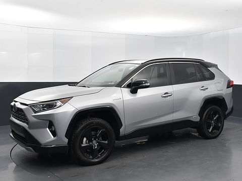 1 image of 2021 Toyota RAV4 Hybrid XSE