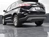 42 thumbnail image of  2022 Ford Edge SEL