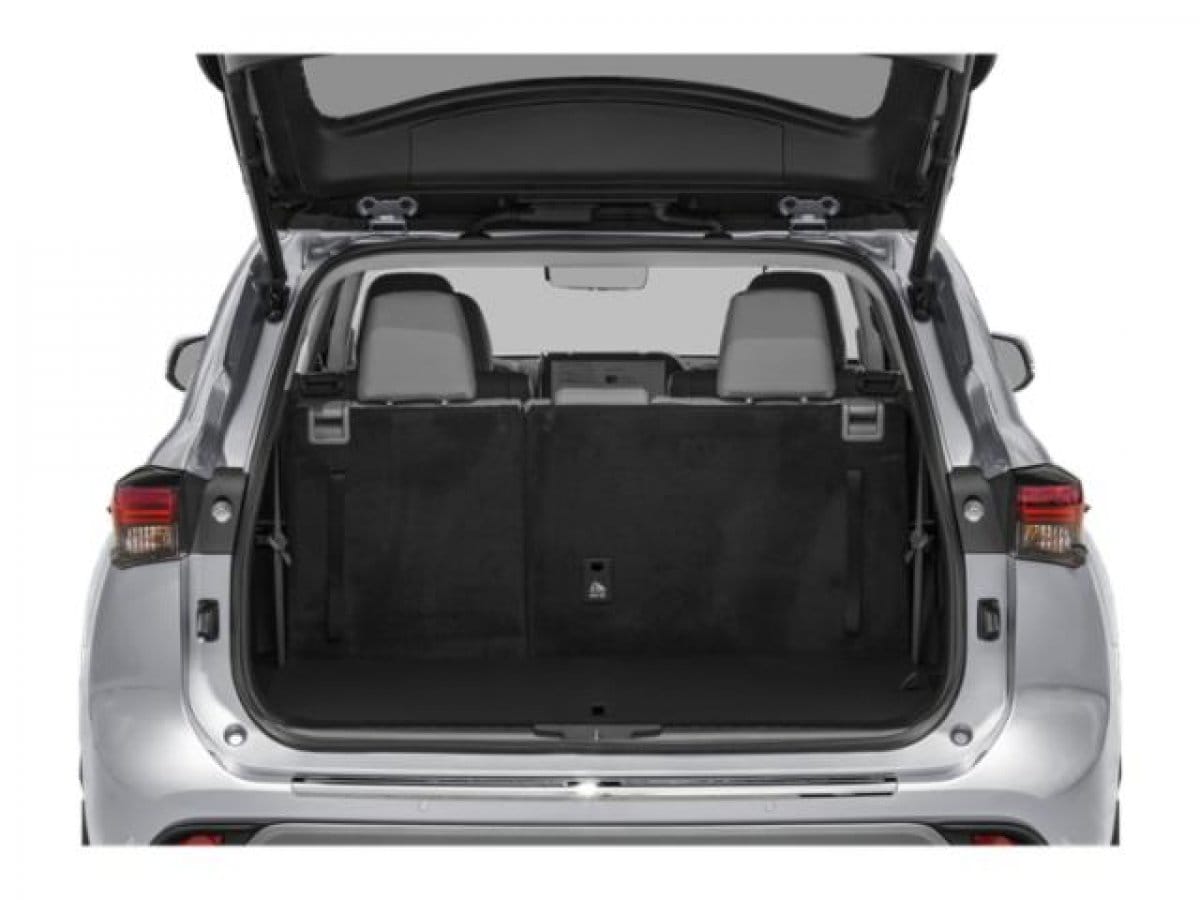 14 thumbnail image of  2026 Toyota Highlander Hybrid Platinum