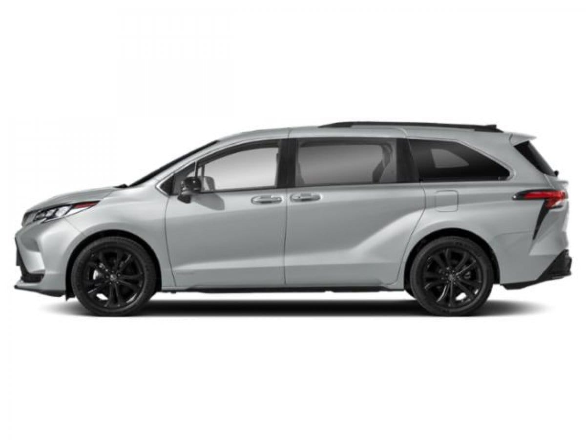 3 thumbnail image of  2026 Toyota Sienna XSE