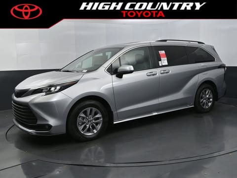 1 image of 2025 Toyota Sienna XLE
