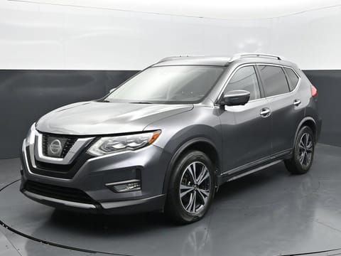 1 image of 2017 Nissan Rogue SL