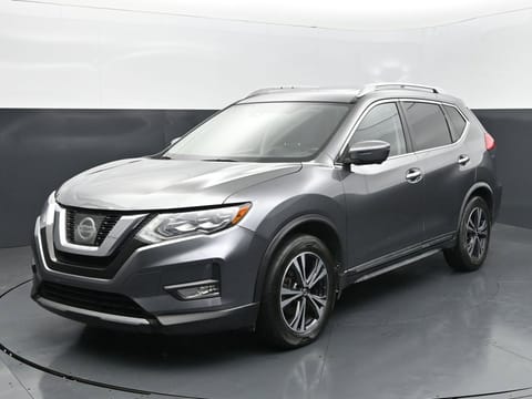 1 image of 2017 Nissan Rogue SL