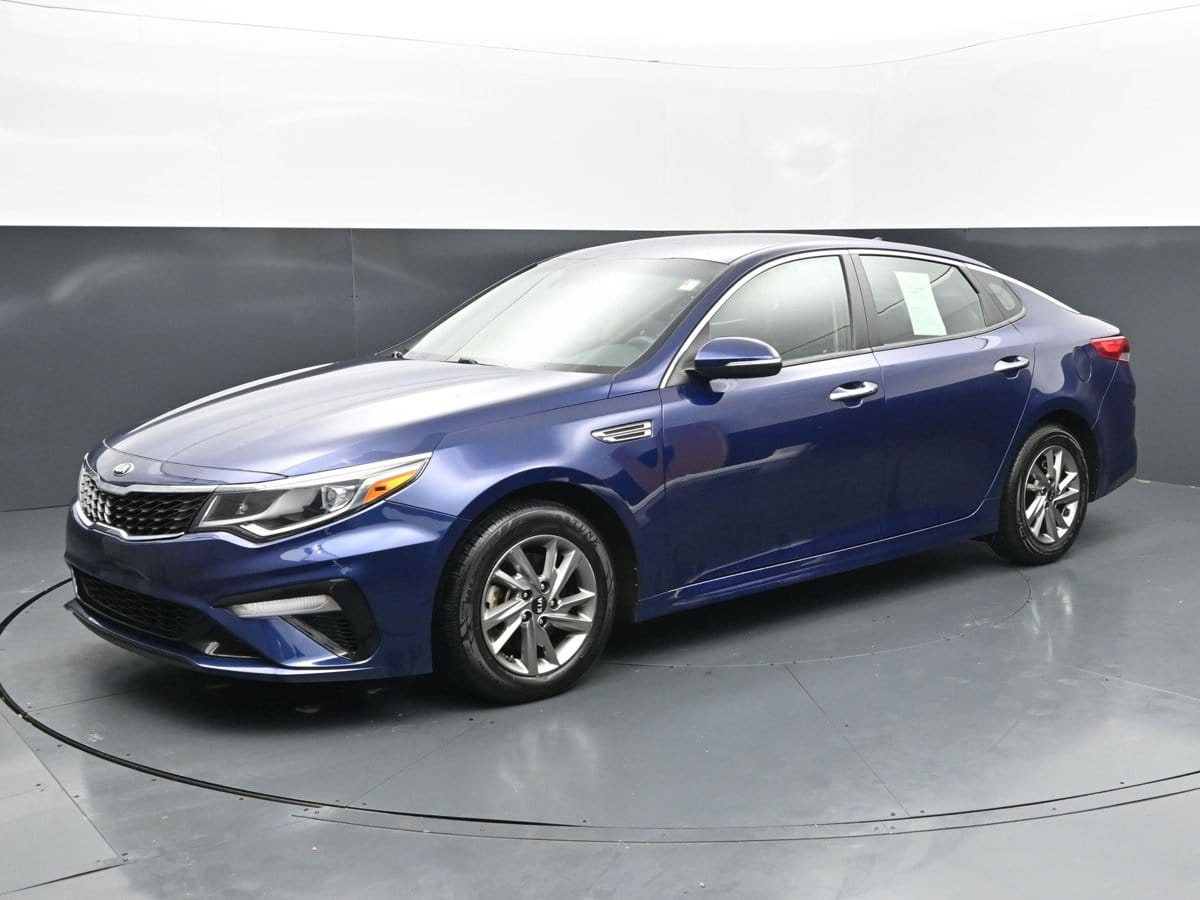 2019 Kia Optima LX AT's photo