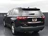 4 thumbnail image of  2021 Chevrolet Traverse LT Cloth