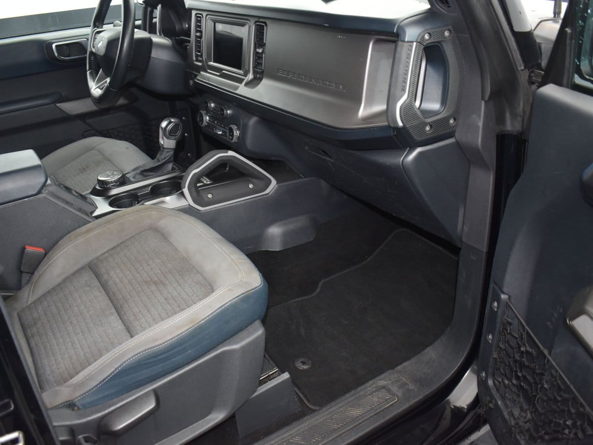 2022 Ford Bronco 4-Door Outer Banks - Photo 12