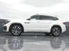 38 thumbnail image of  2022 Volkswagen Atlas 3.6L V6 SEL Premium R-Line