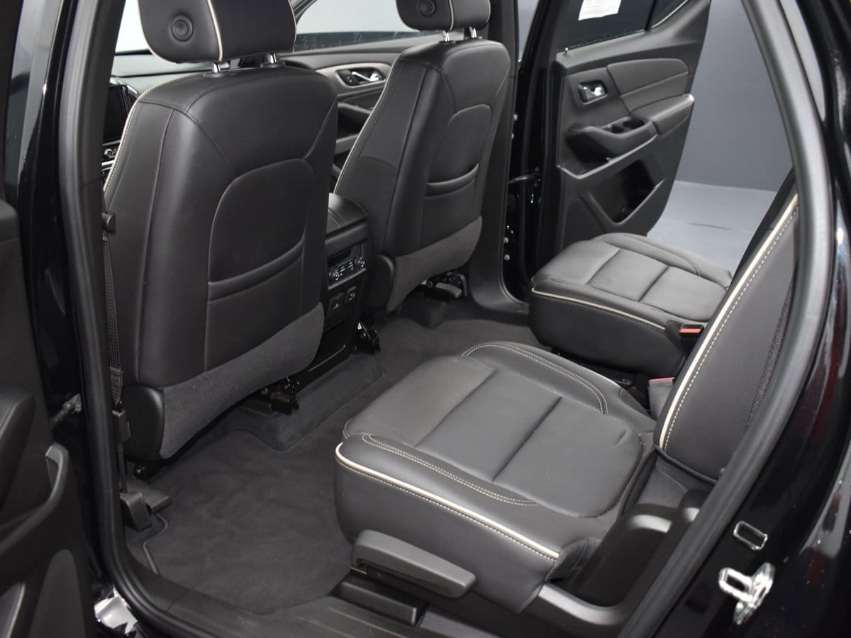 2023 Chevrolet Traverse Premier - Photo 14