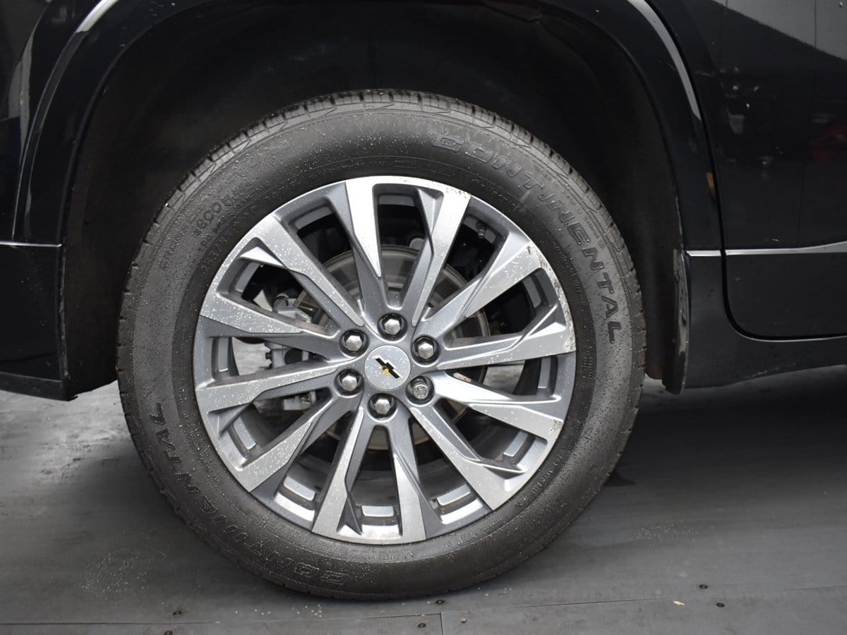 2023 Chevrolet Traverse Premier - Photo 9