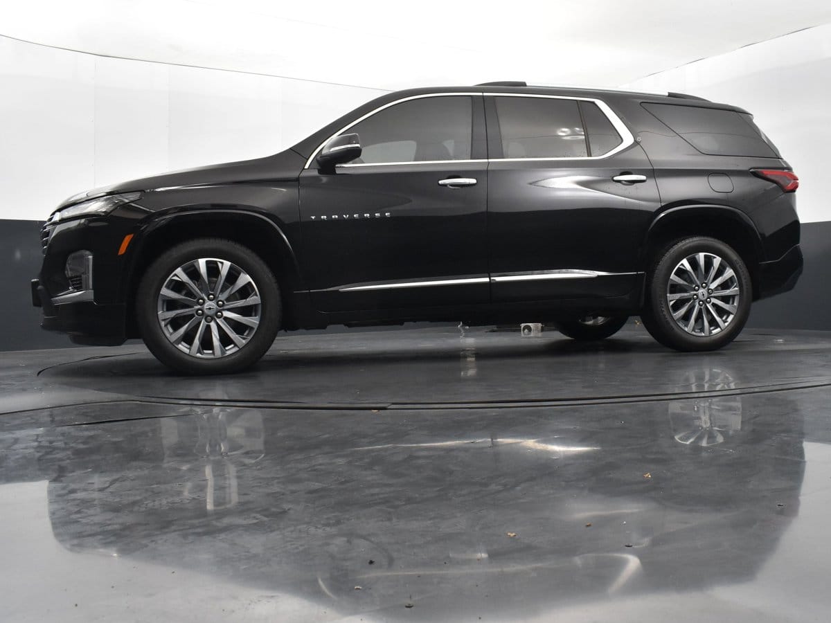 2023 Chevrolet Traverse Premier - Photo 38