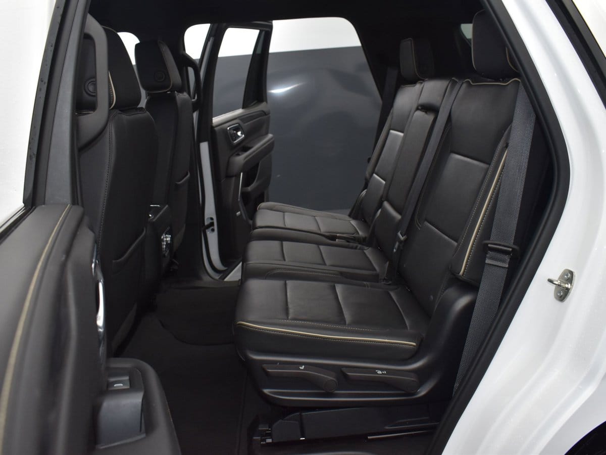 2023 GMC Yukon SLT - Photo 24