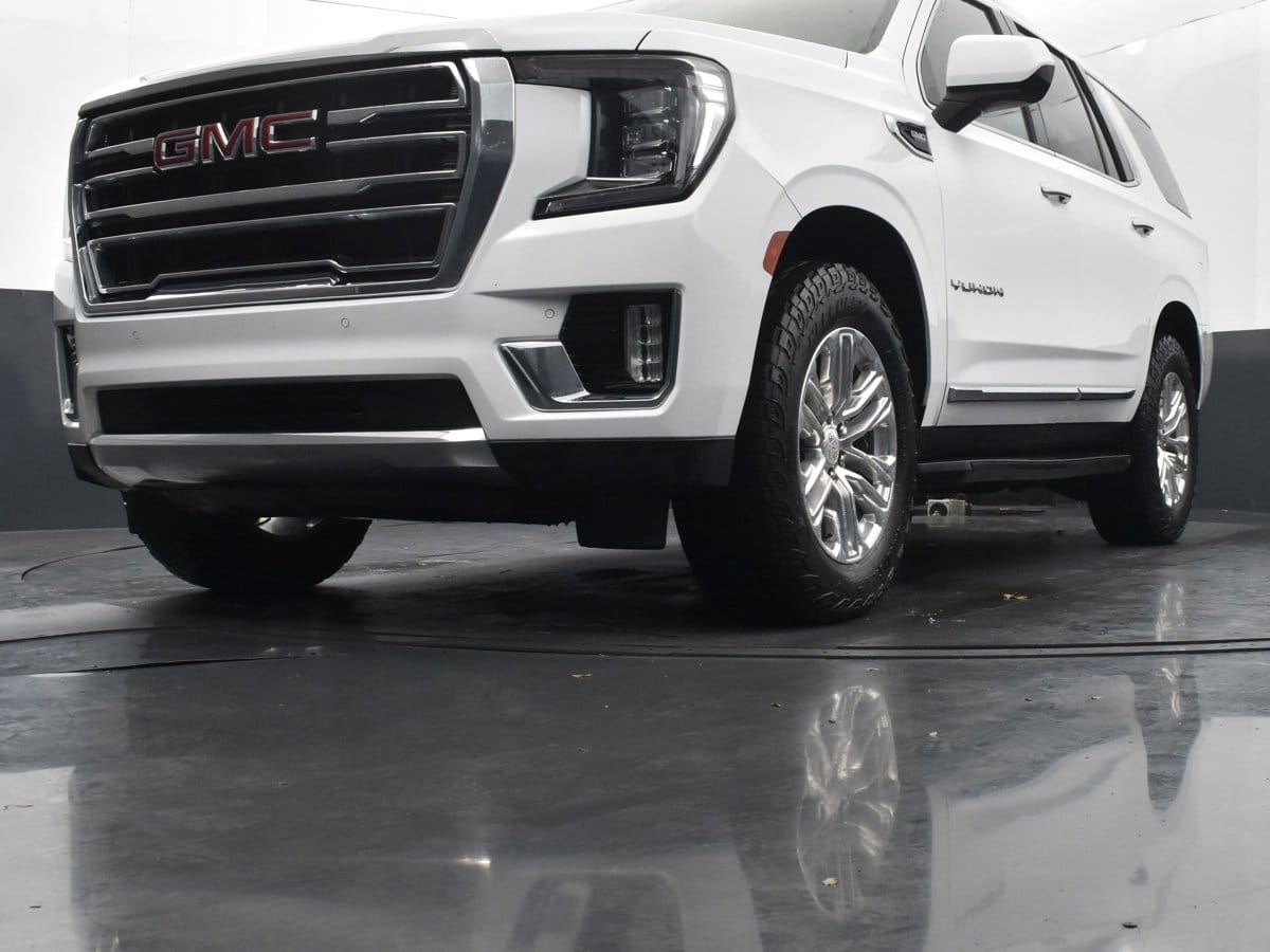 2023 GMC Yukon SLT - Photo 37