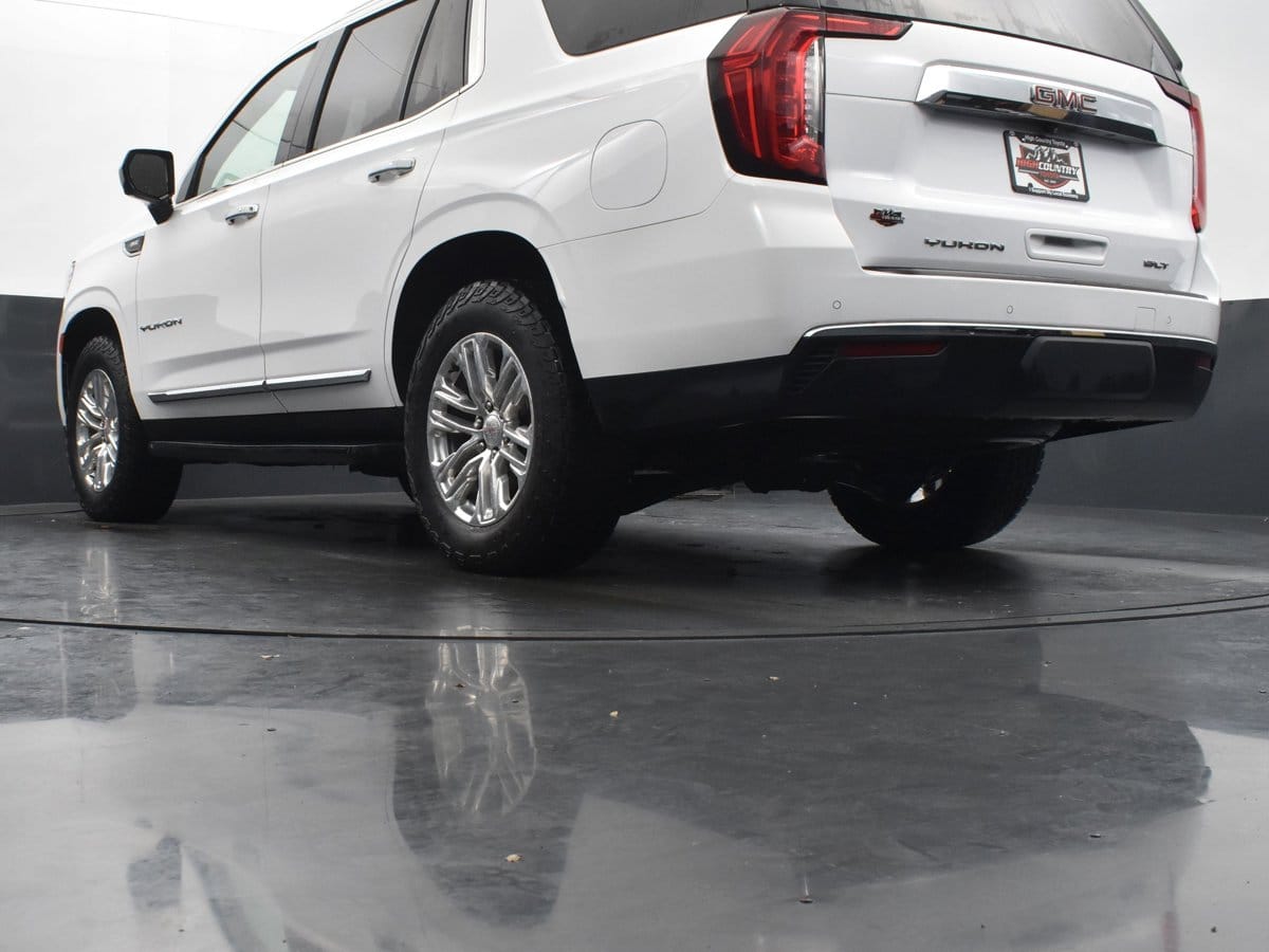 2023 GMC Yukon SLT - Photo 40