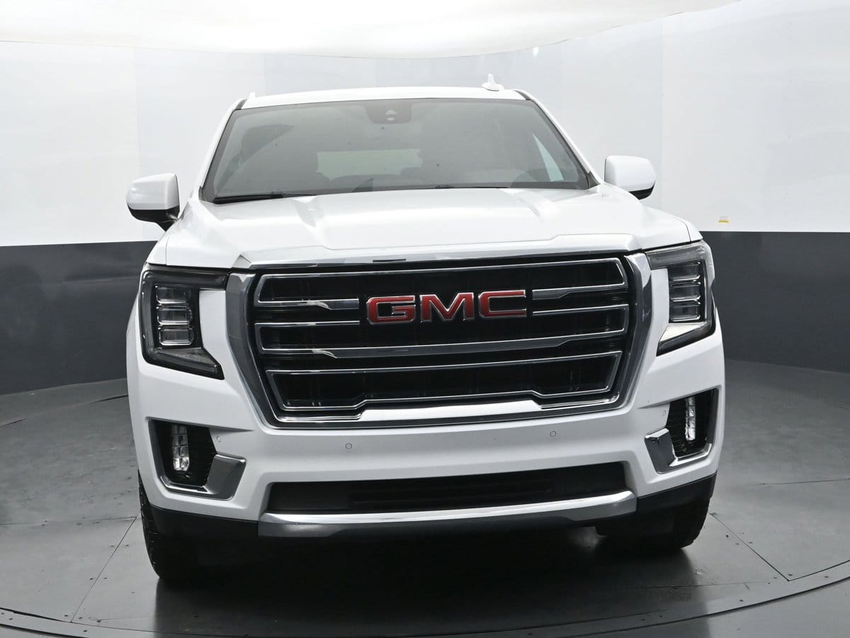 2023 GMC Yukon SLT - Photo 8