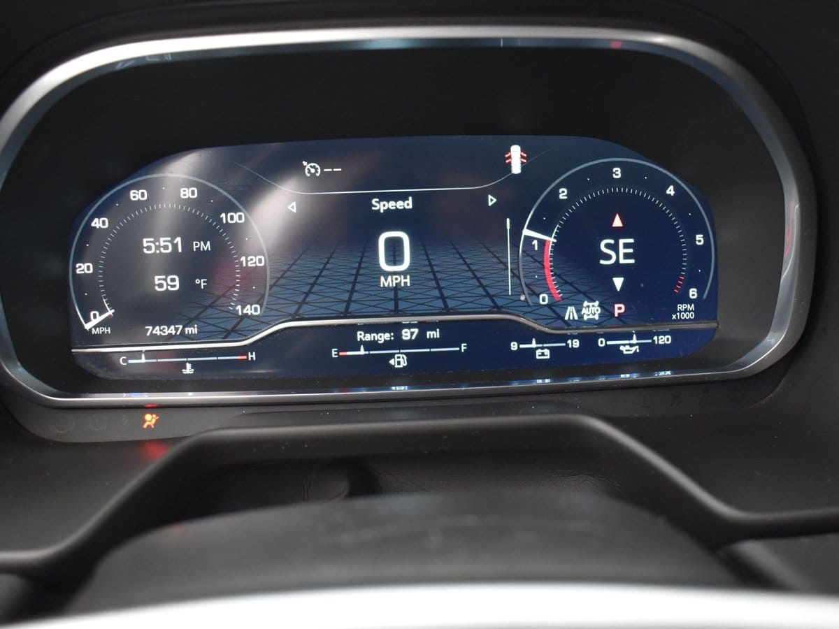 2023 GMC Yukon SLT - Photo 16